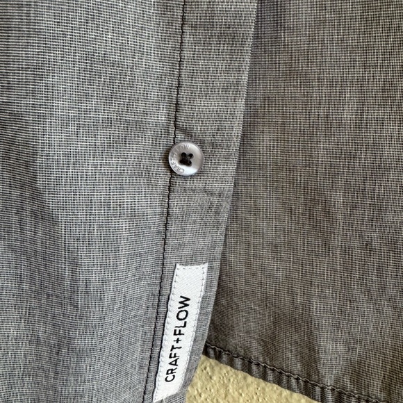 Craft & Flow button down shirt. Perfect for special occasions! Youth 7XL. - Picture 6 of 9